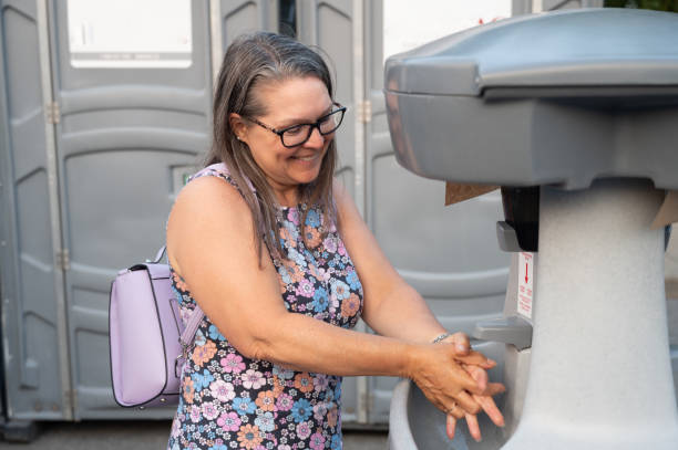 Best Best portable toilet rental  in Saginaw, TX